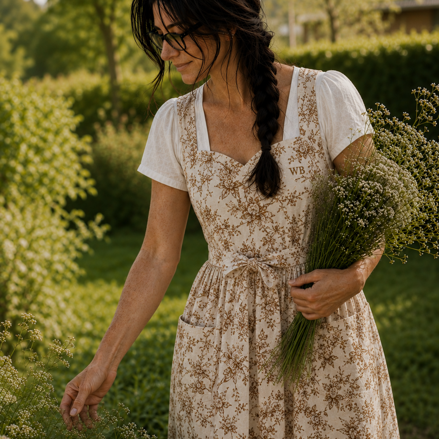 Bramblewood Apron